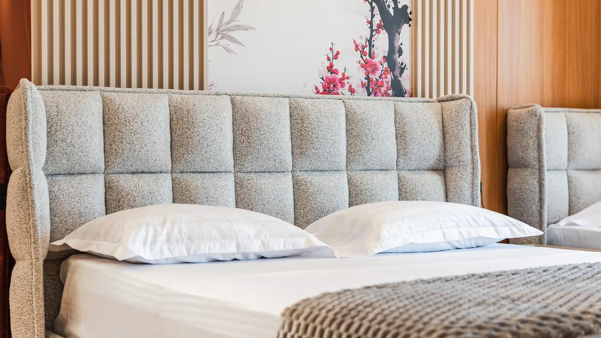 Verona Boutique Hotel Durres 4*,  Albania